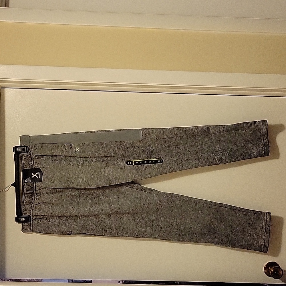 NWT: Xersion  Adjustable Waist Sweat/Athletic Pants